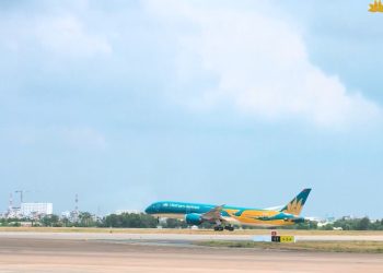 [VNA What] Vietnam Airlines tiếp tục trong Top 50 doanh nghiệp đóng góp ngân sách lớn nhất Việt Nam