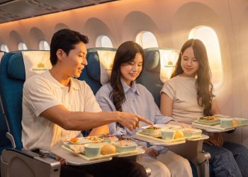 [Báo Thanh Niên] Suất ăn còn nguyên trên máy bay và bài toán lãng phí của hàng không xanh