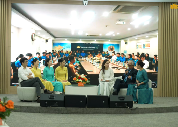 [VNA What] Vietnam Airlines định hình phong cách phục vụ từ bản sắc văn hóa Việt